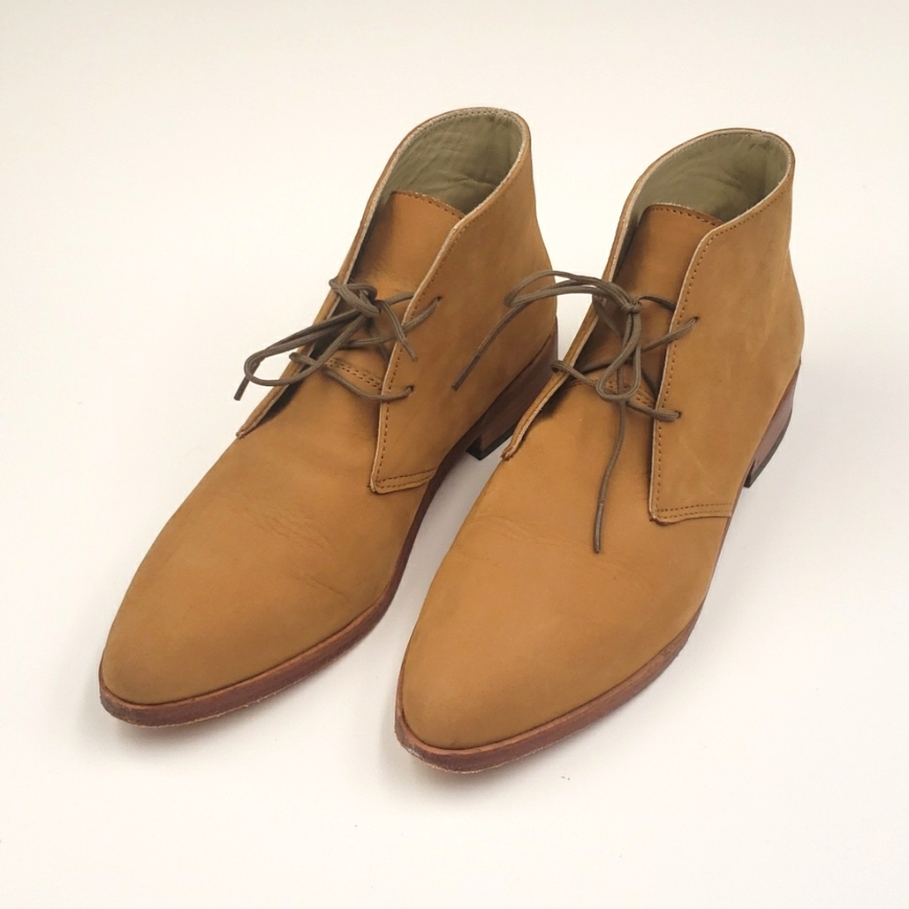 Nisolo 6.5 Isa Boot